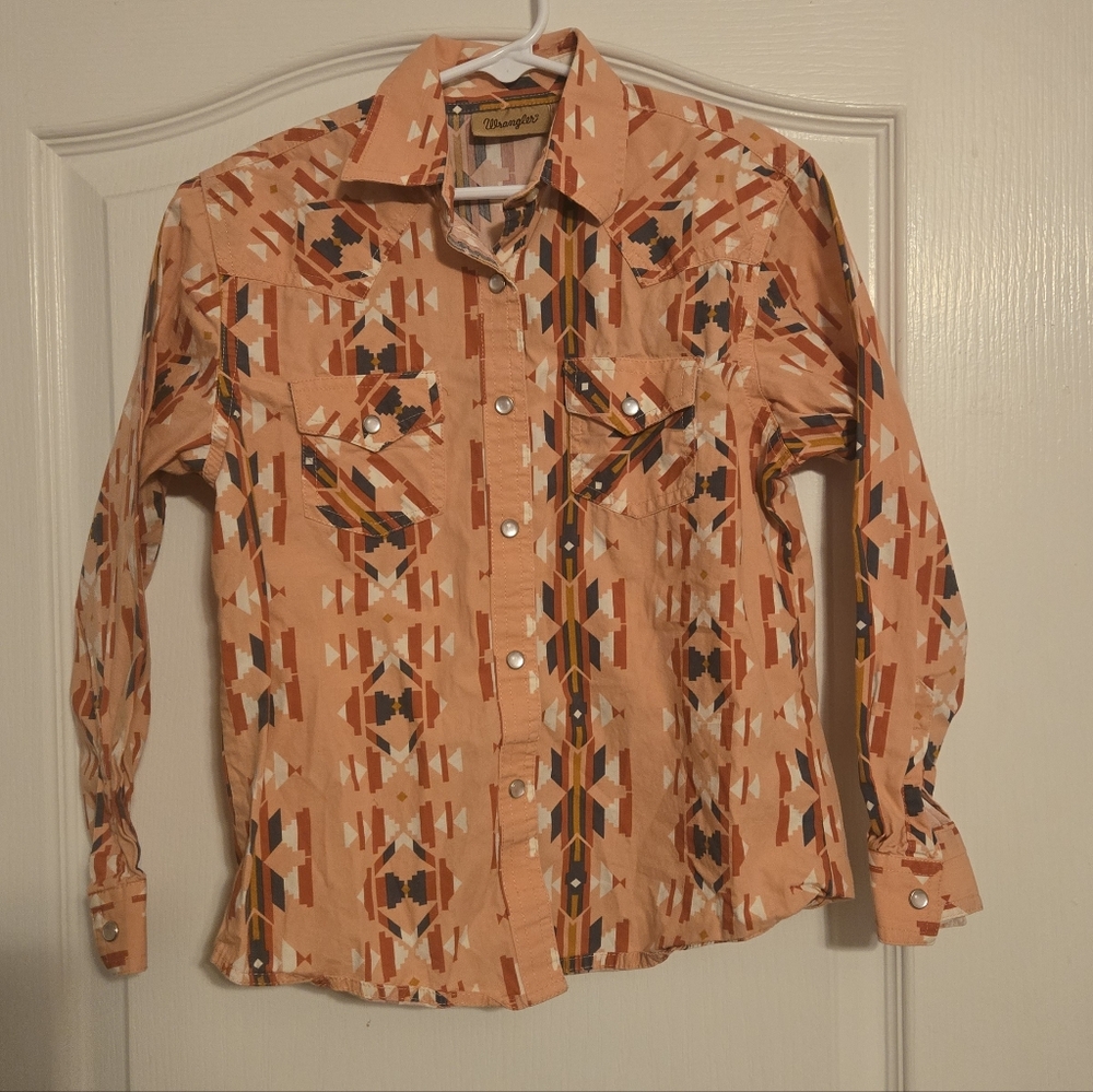 Wrangler Button Up Size Medium